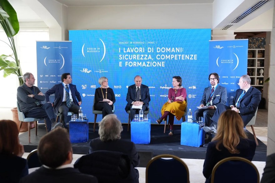 Costruzioni, per la sicurezza serve il contratto dell'edilizia