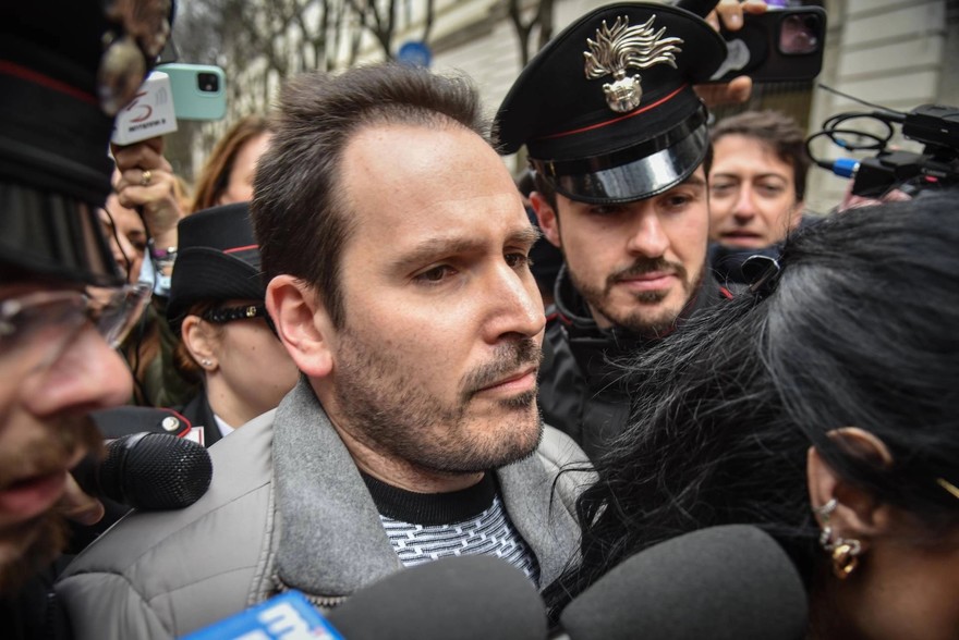 Caso Garlasco, soldi per gli avvocati e le date che non tornano